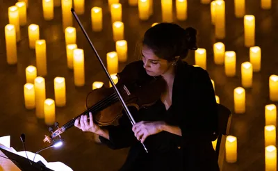 Candlelight: 90s Hip Hop on Strings