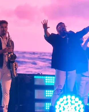 Danny Gokey Holland