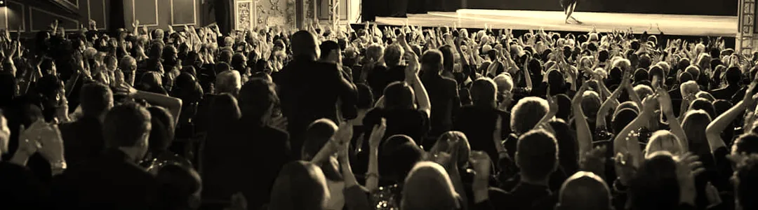 Dolly Parton's Threads - My Songs in Symphony