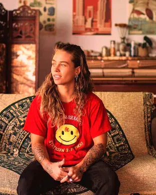 Tash Sultana